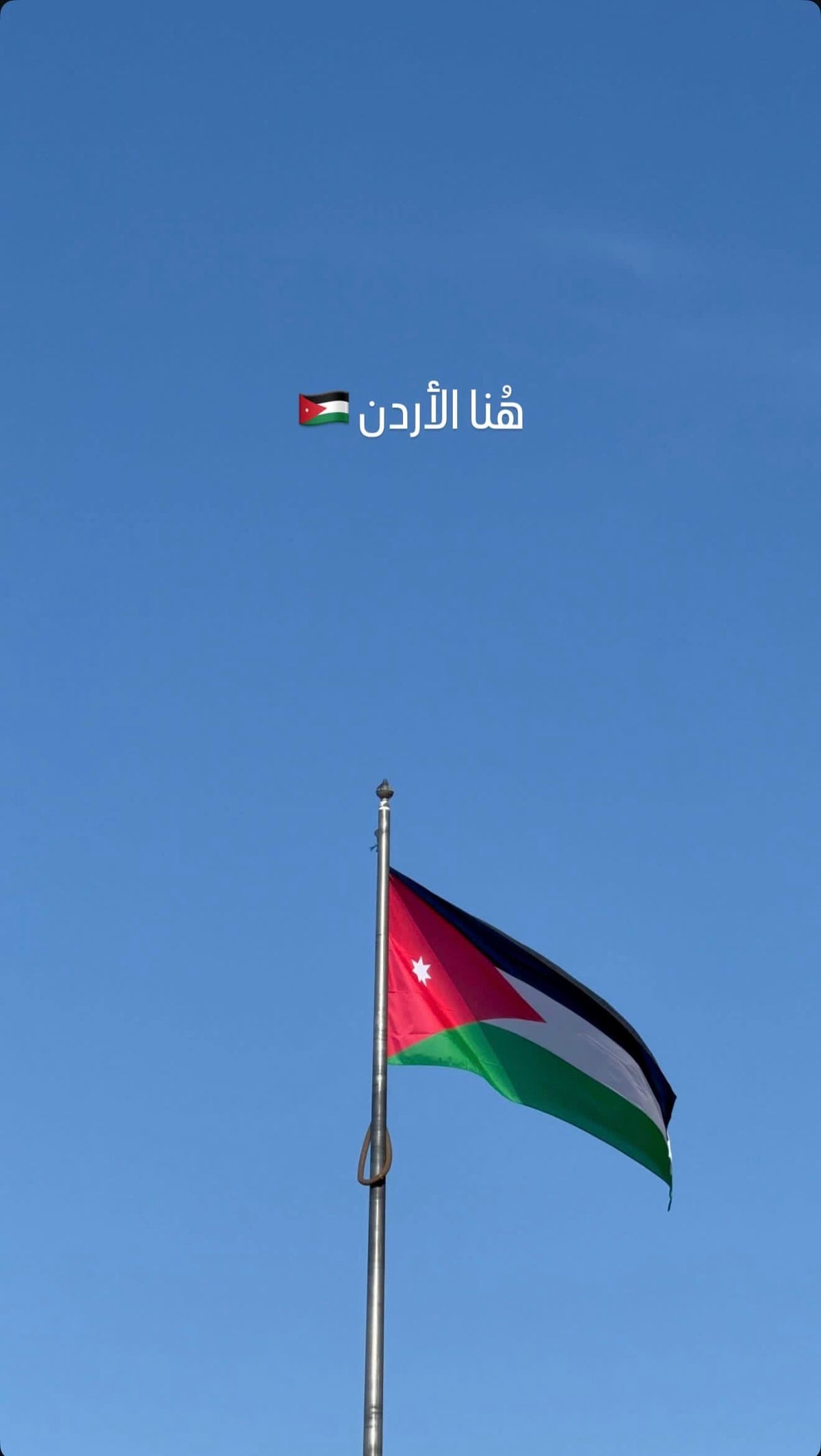 مغامرة المشي والتأمل في الأردن – وادي رم، البتراء ومياه معين الحارة (للنساء فقط)